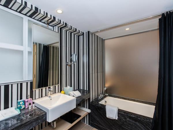 Caravel Hotel : photo 7 de la chambre chambre familiale