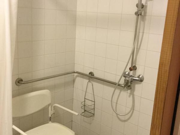 Be Myhôtel : photo 4 de la chambre chambre double - accessible aux personnes à mobilité réduite