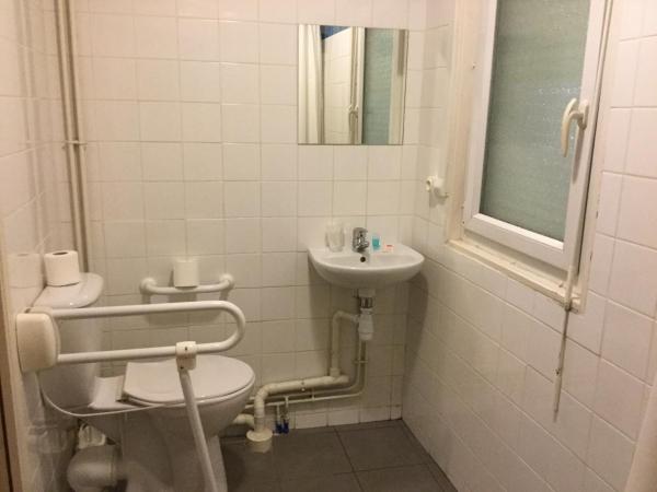 Be Myhôtel : photo 3 de la chambre chambre double - accessible aux personnes à mobilité réduite