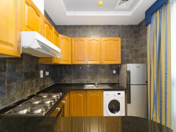 Roda Beach Resort : photo 4 de la chambre coral cave deluxe room