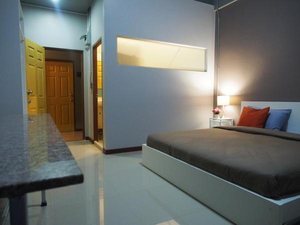 Sriyanar Place : photo 3 de la chambre chambre double - vue sur jardin
