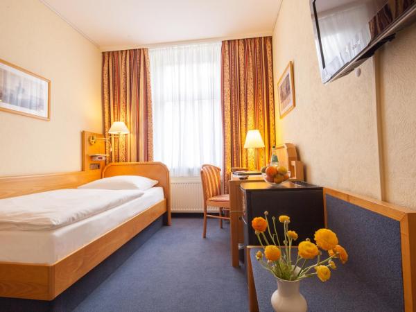 Hotel Kastanienhof : photo 3 de la chambre chambre simple standard
