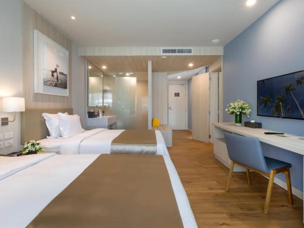 X10 Khaolak Resort : photo 3 de la chambre chambre double ou lits jumeaux de luxe - vue sur piscine - aile familiale