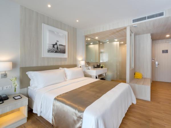 X10 Khaolak Resort : photo 2 de la chambre chambre double ou lits jumeaux de luxe - vue sur piscine - aile familiale