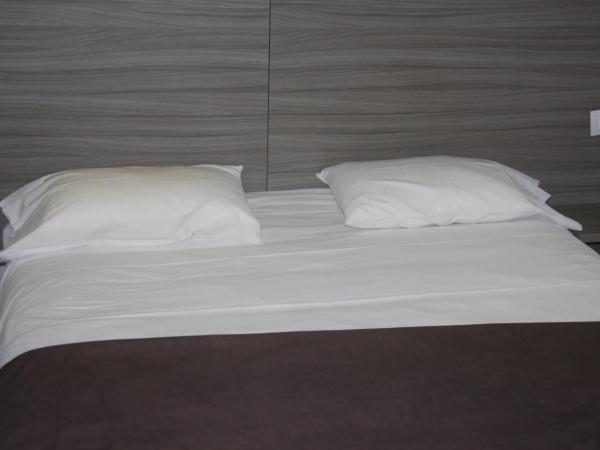 Panam Hotel PARIS GAMBETTA- Place Gambetta-Mairie du 20 emme : photo 1 de la chambre chambre simple