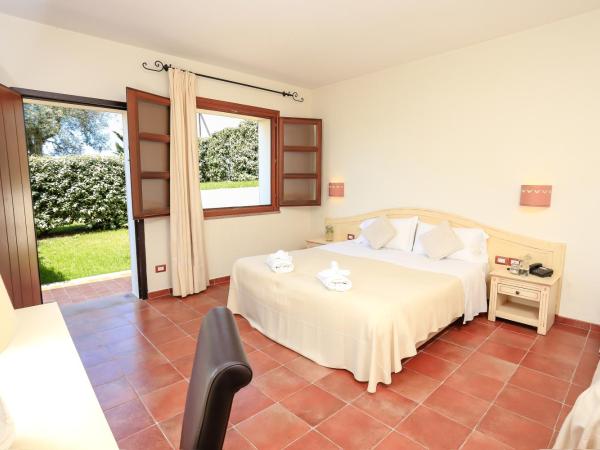 Alghero Resort Country Hotel & Spa : photo 2 de la chambre chambre double deluxe