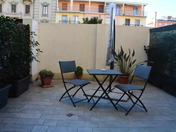 Le Veneri Del Golfo : photo 7 de la chambre double room with terrace 2