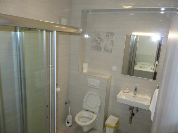 Dubrovnik Icy Guest House : photo 2 de la chambre chambre double standard – rez-de-chaussée