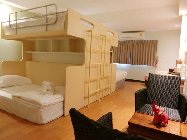 Baan Sang Singh : photo 5 de la chambre chambre familiale avec lits superposés