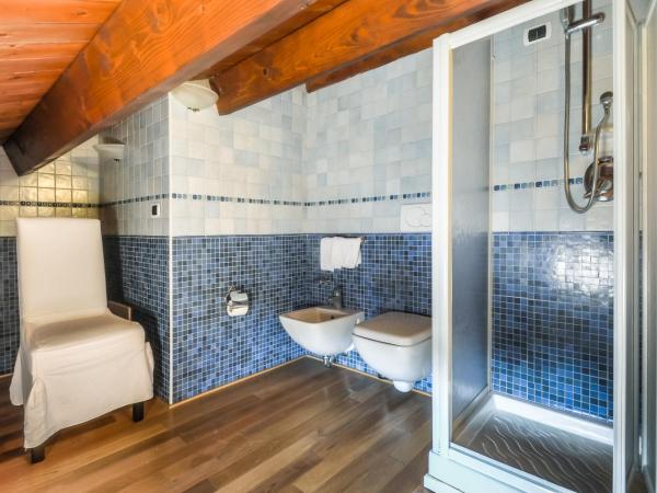 Quarté Sayàl : photo 9 de la chambre chambre quadruple mansardée