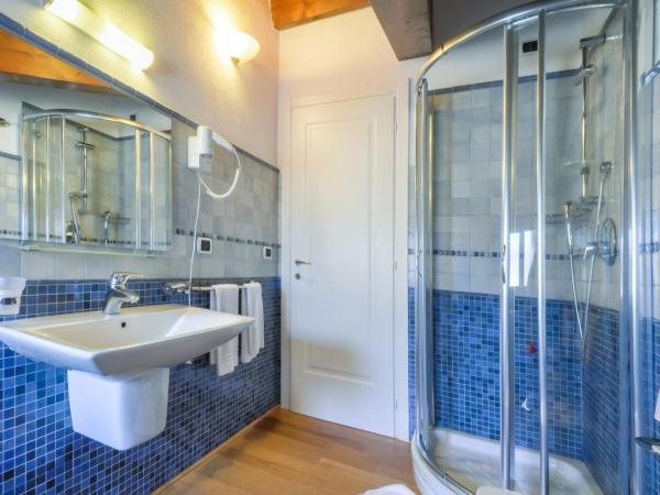 Quarté Sayàl : photo 8 de la chambre chambre quadruple mansardée