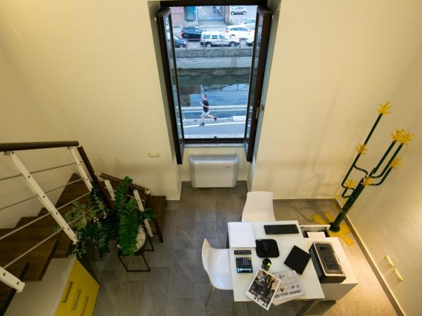 VERSOVERDE HOTEL Alzaia Naviglio Grande : photo 5 de la chambre appartement en duplex - vue sur naviglio (2 adultes)