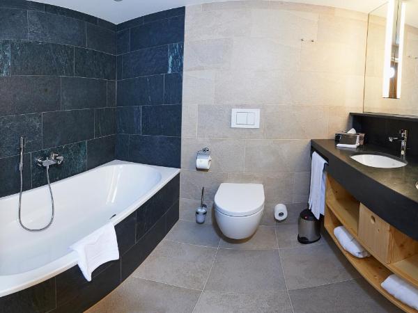 Waldhotel Arosa : photo 6 de la chambre suite familiale