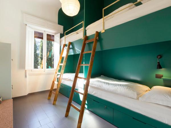 Mòsì Firenze : photo 1 de la chambre lit dans dortoir pour femmes de 4 lits