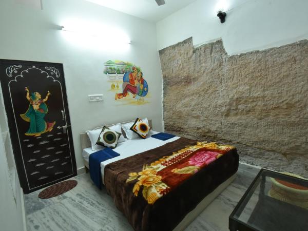 L.G. Paying Guest House : photo 7 de la chambre chambre double Économique