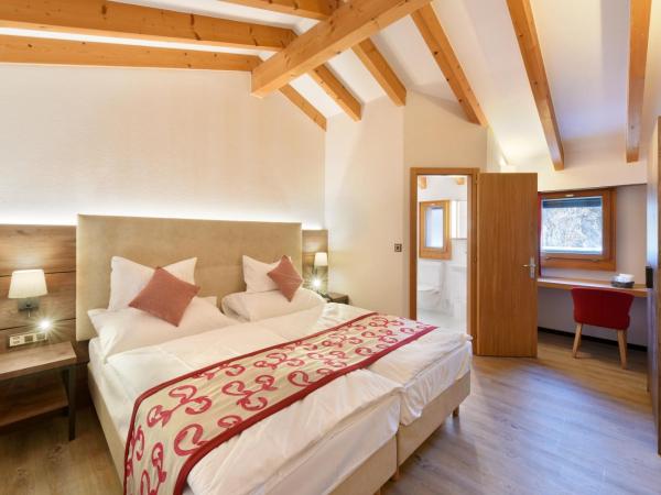 Hôtel des Vignes : photo 2 de la chambre suite en duplex