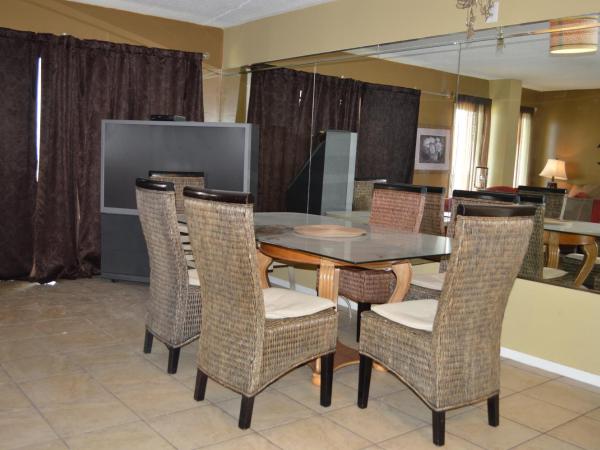 The Summit Condominiums : photo 9 de la chambre appartement 3 chambres