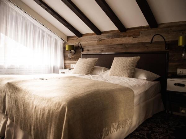 Wellness Hotel Alpenhof : photo 1 de la chambre suite penthouse de luxe - vue sur mont cervin