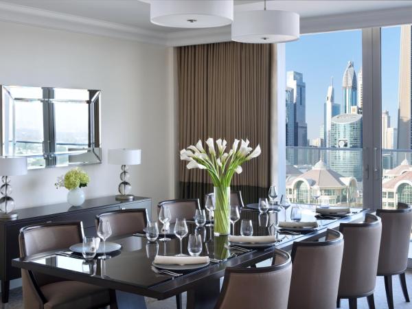 Kempinski The Boulevard Dubai : photo 4 de la chambre suite signature
