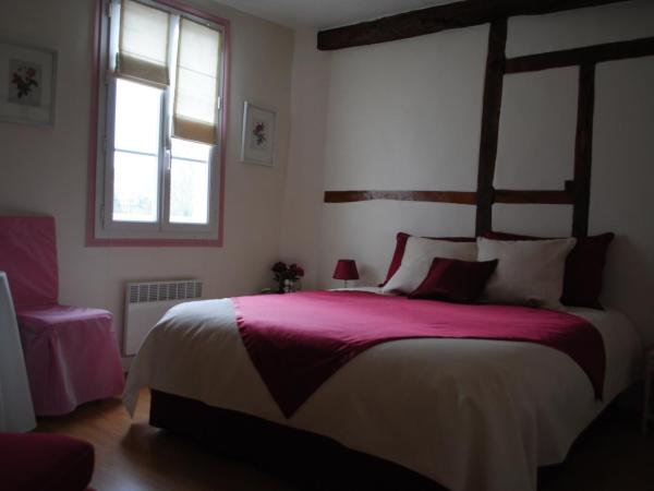 LE RELAIS DU BON'EURE : photo 3 de la chambre chambre supérieure lit queen-size