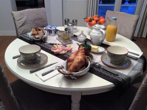 LE RELAIS DU BON'EURE : photo 7 de la chambre chambre supérieure lit queen-size