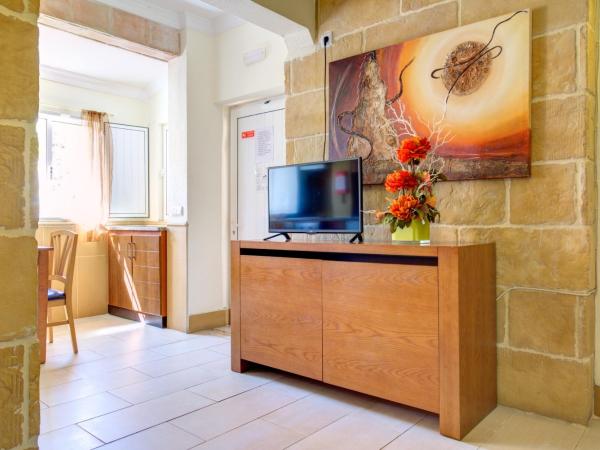 Choromar Apartments : photo 4 de la chambre studio