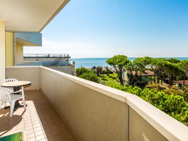 Residence California : photo 1 de la chambre appartement supérieur