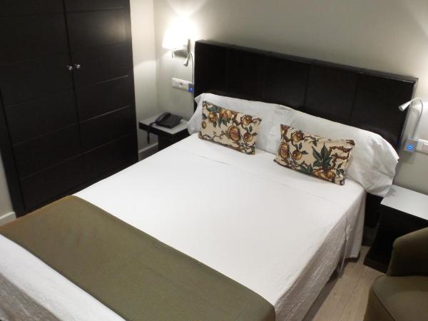 Hotel Moderno Puerta del Sol : photo 2 de la chambre chambre simple