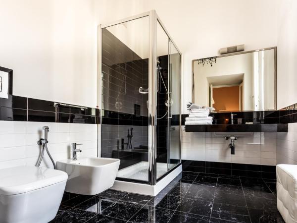 PLEY Cagliari Boutique Suites : photo 3 de la chambre chambre double deluxe