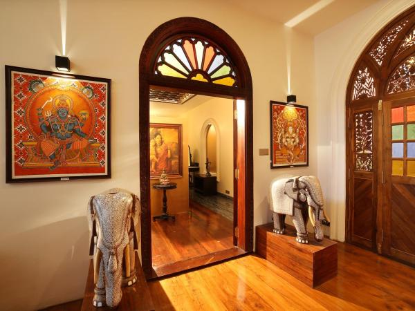 Ginger House Museum Hotel : photo 4 de la chambre suite présidentielle