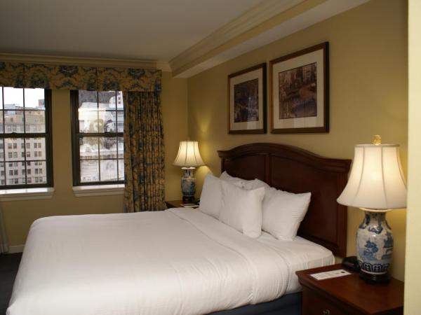 Columbia Club : photo 4 de la chambre chambre lit king-size