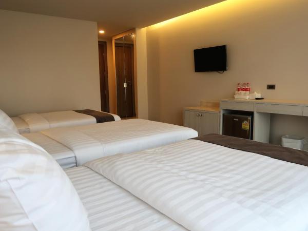 Rung Aroon Hotel By Le Siri : photo 3 de la chambre chambre triple supérieure