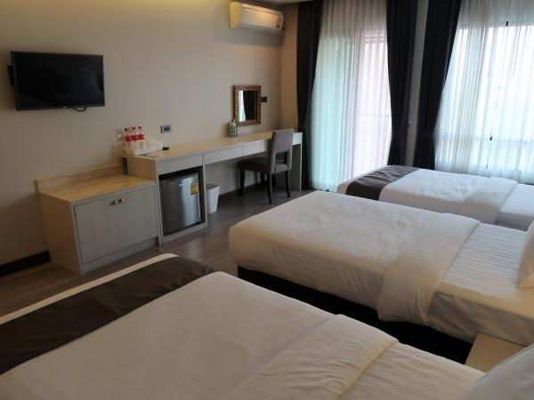 Rung Aroon Hotel By Le Siri : photo 5 de la chambre chambre triple supérieure