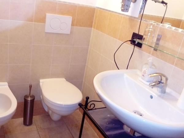 La Casa Del Grillo 2 : photo 8 de la chambre chambre lits jumeaux