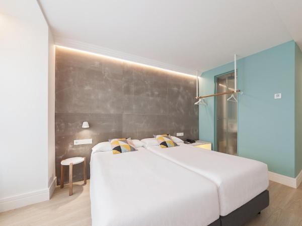 Hotel Mar del Plata : photo 2 de la chambre chambre lits jumeaux supérieure