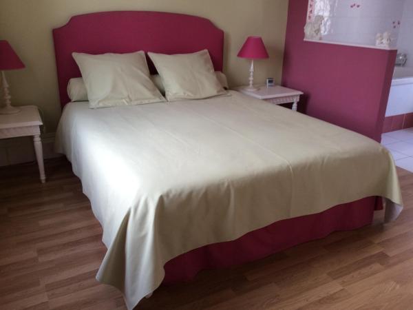 LE RELAIS DU BON'EURE : photo 10 de la chambre suite lit queen-size
