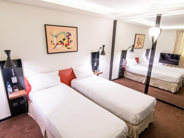 La Résidence Du Vieux Port : photo 2 de la chambre suite familiale - vue sur vieux port