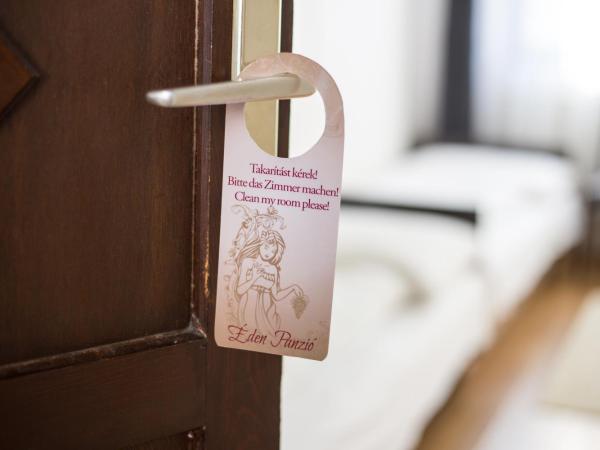 Eden Panzió : photo 6 de la chambre chambre quadruple