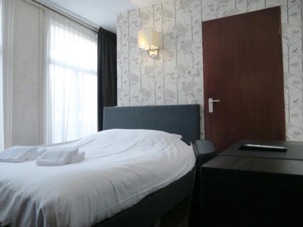Hotel Carillon : photo 6 de la chambre chambre double