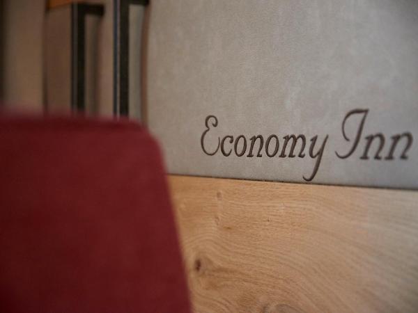 Hotel Innsbruck : photo 5 de la chambre petite chambre double