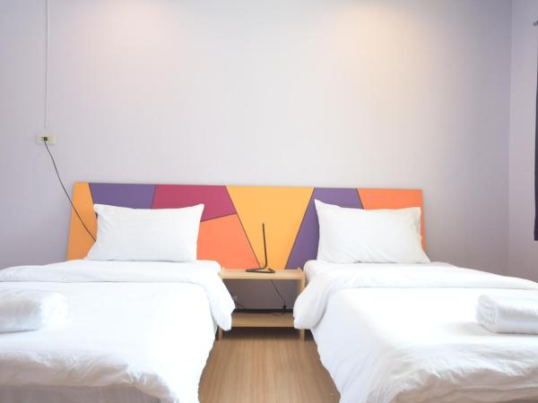 Room@Vipa : photo 5 de la chambre chambre lits jumeaux avec salle de bains privative