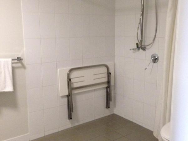 Essence Apartments Chermside : photo 7 de la chambre studio apartment accessible