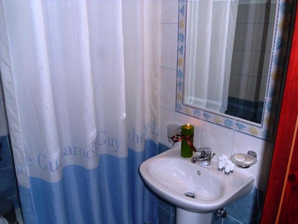 Garden Villa : photo 10 de la chambre chambre double ou lits jumeaux - vue sur montagnes