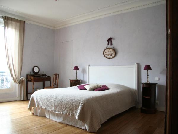 Chambres d'hôtes Le Clos d'Hauteville : photo 1 de la chambre chambre double avec salle de bains privative