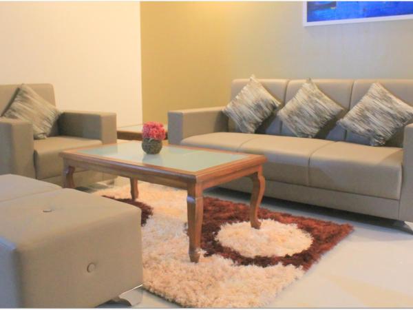 StayBird - Icon Bliss, An Apartment Hotel, Kharadi : photo 10 de la chambre chambre double standard