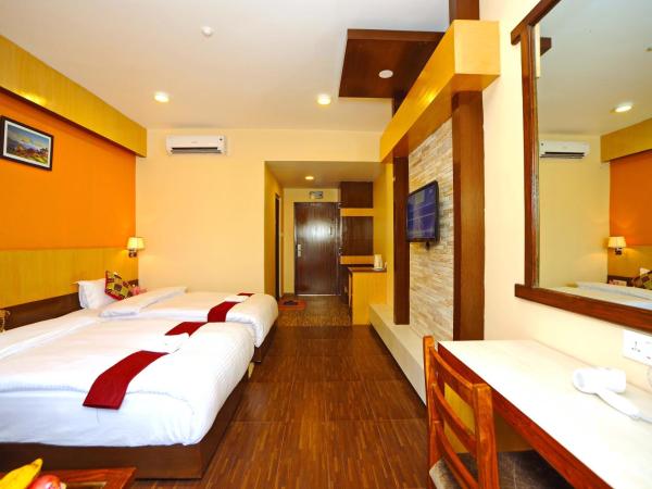 Hotel Queens Park : photo 3 de la chambre chambre familiale