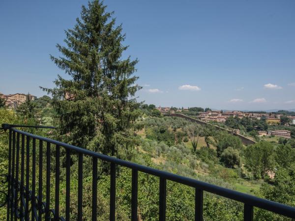 B&B Pantaneto - Palazzo Bulgarini : photo 10 de la chambre chambre familiale (2 adultes et 2 enfants)