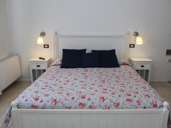 Hotel La Torre : photo 3 de la chambre chambre double ou lits jumeaux