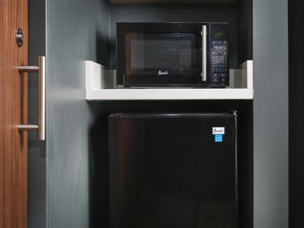 Staypineapple, Hotel Z, Gaslamp San Diego : photo 3 de la chambre suite lit king-size z