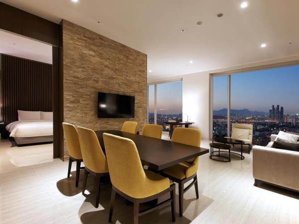 Hotel Entra Gangnam : photo 4 de la chambre suite panoramique